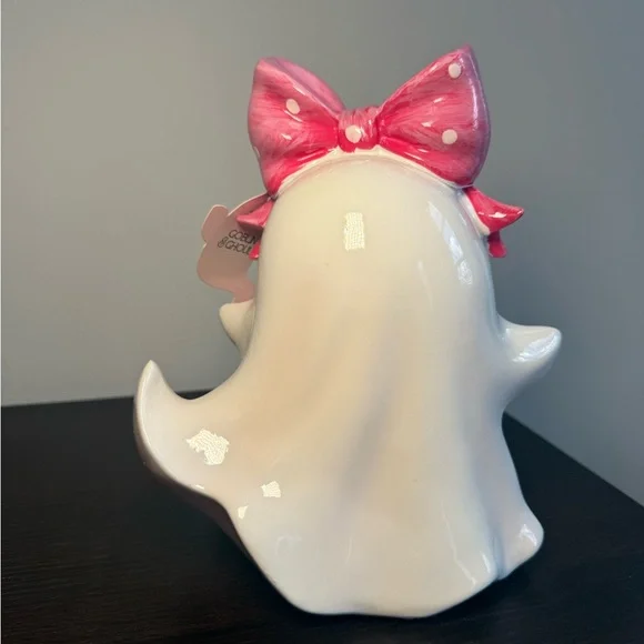Super Cute Ghost Girl w/Pink Bows by Goblin & Ghoul. 9” x 5” - Picture 4 of 4